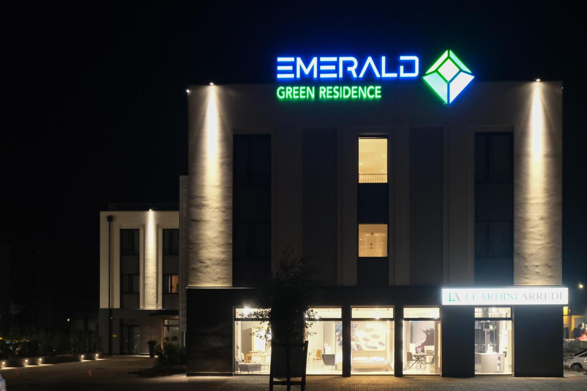 Emerald Green Residence 卡尔迭罗 外观 照片